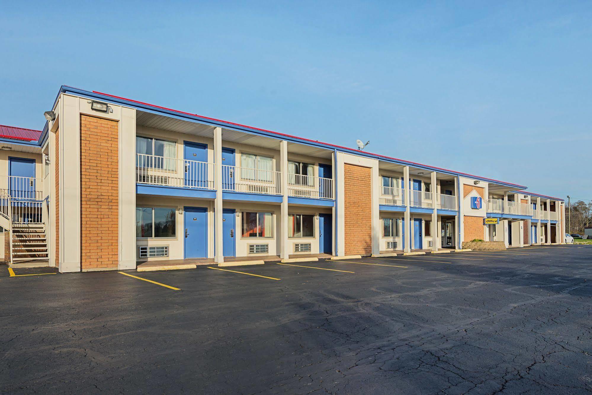 Motel 6 Buckeye Lake Buitenkant foto