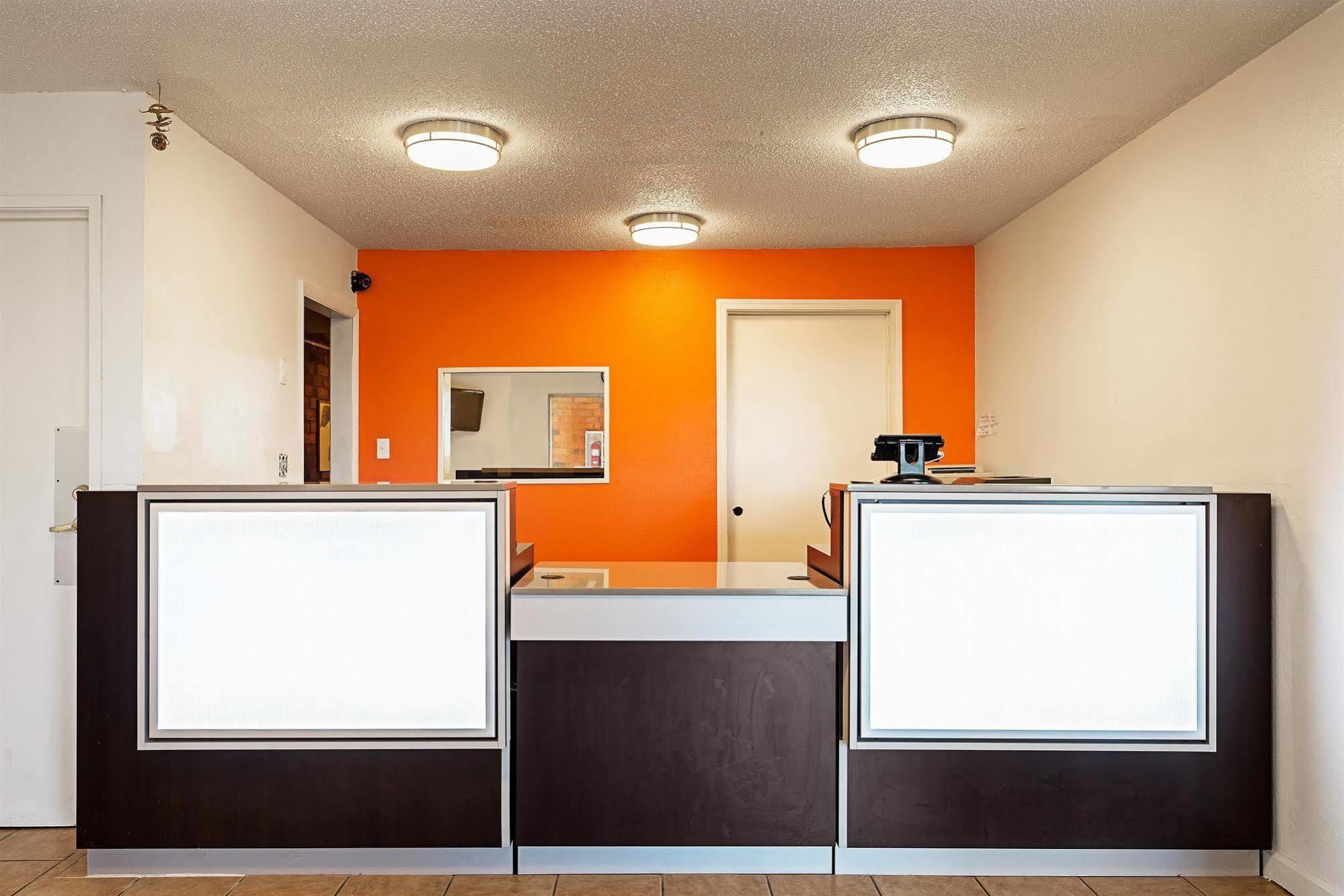 Motel 6 Buckeye Lake Buitenkant foto