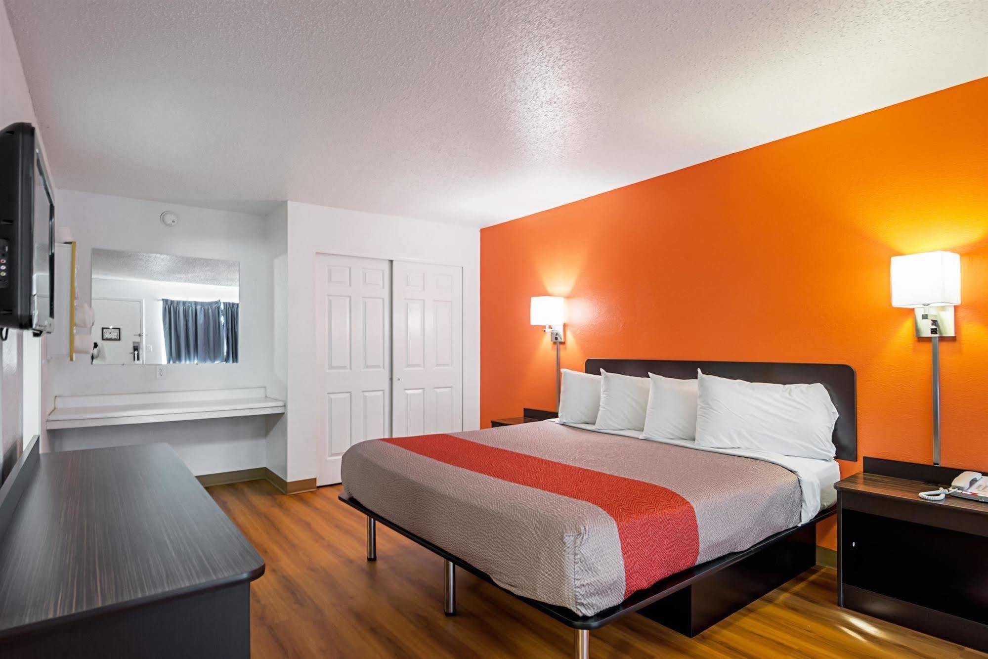 Motel 6 Buckeye Lake Buitenkant foto