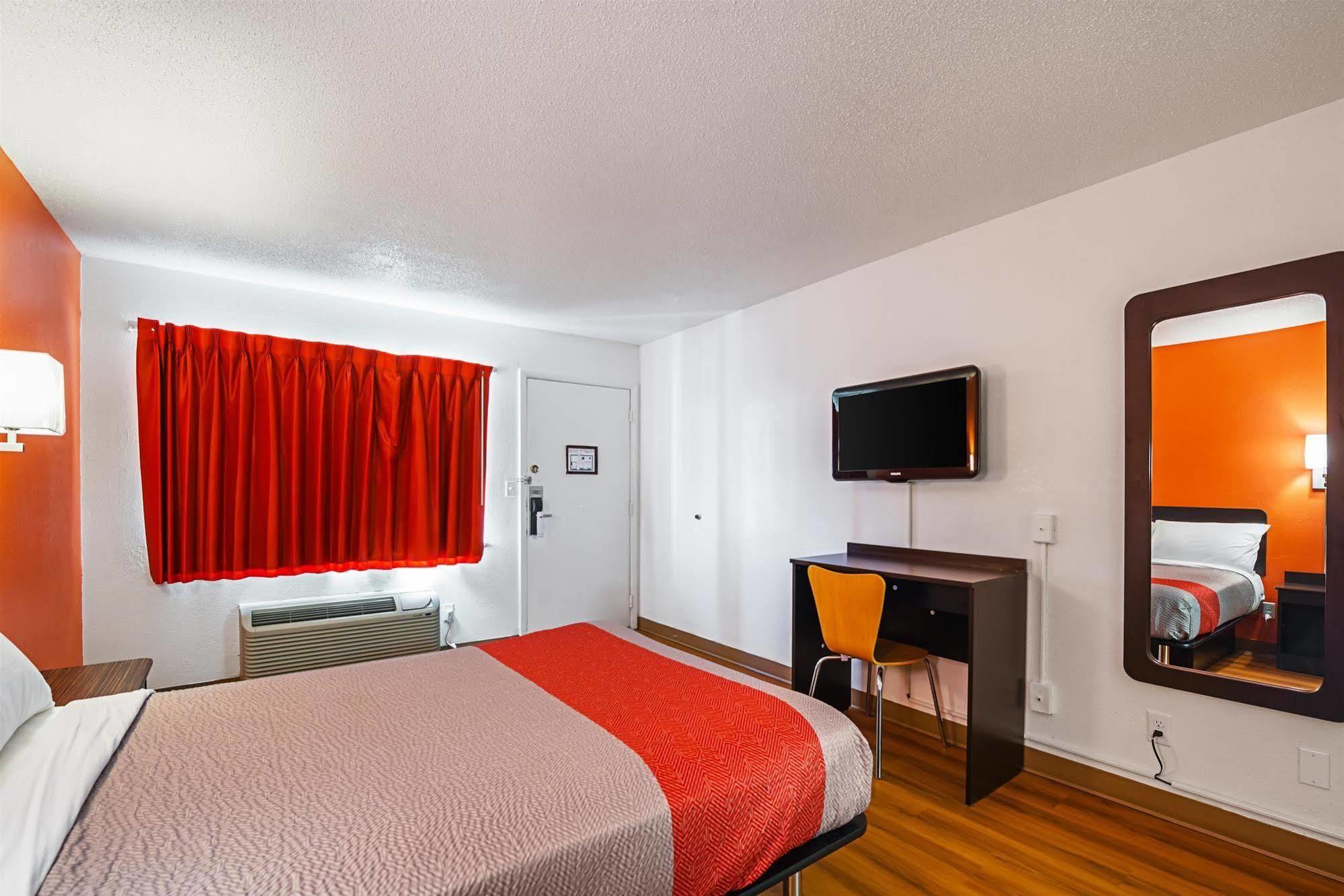 Motel 6 Buckeye Lake Buitenkant foto