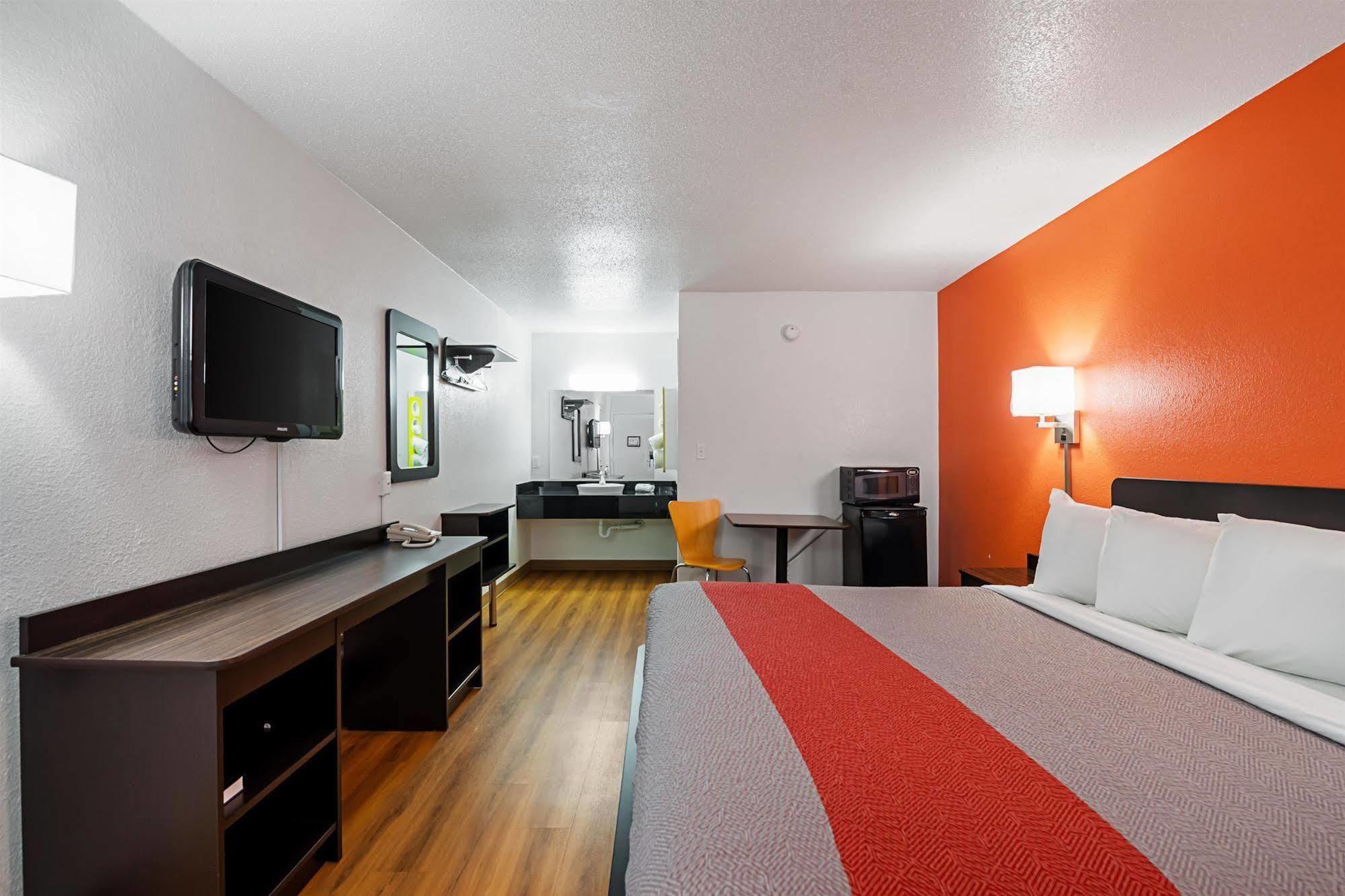 Motel 6 Buckeye Lake Buitenkant foto